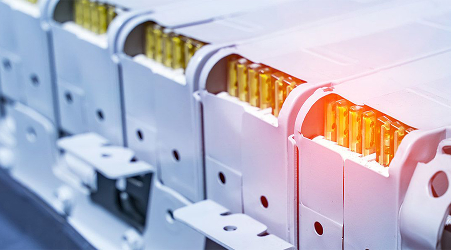 一種適用于大容量儲能設備電化學儲能電池艙的SVT水性和膨脹防火涂料